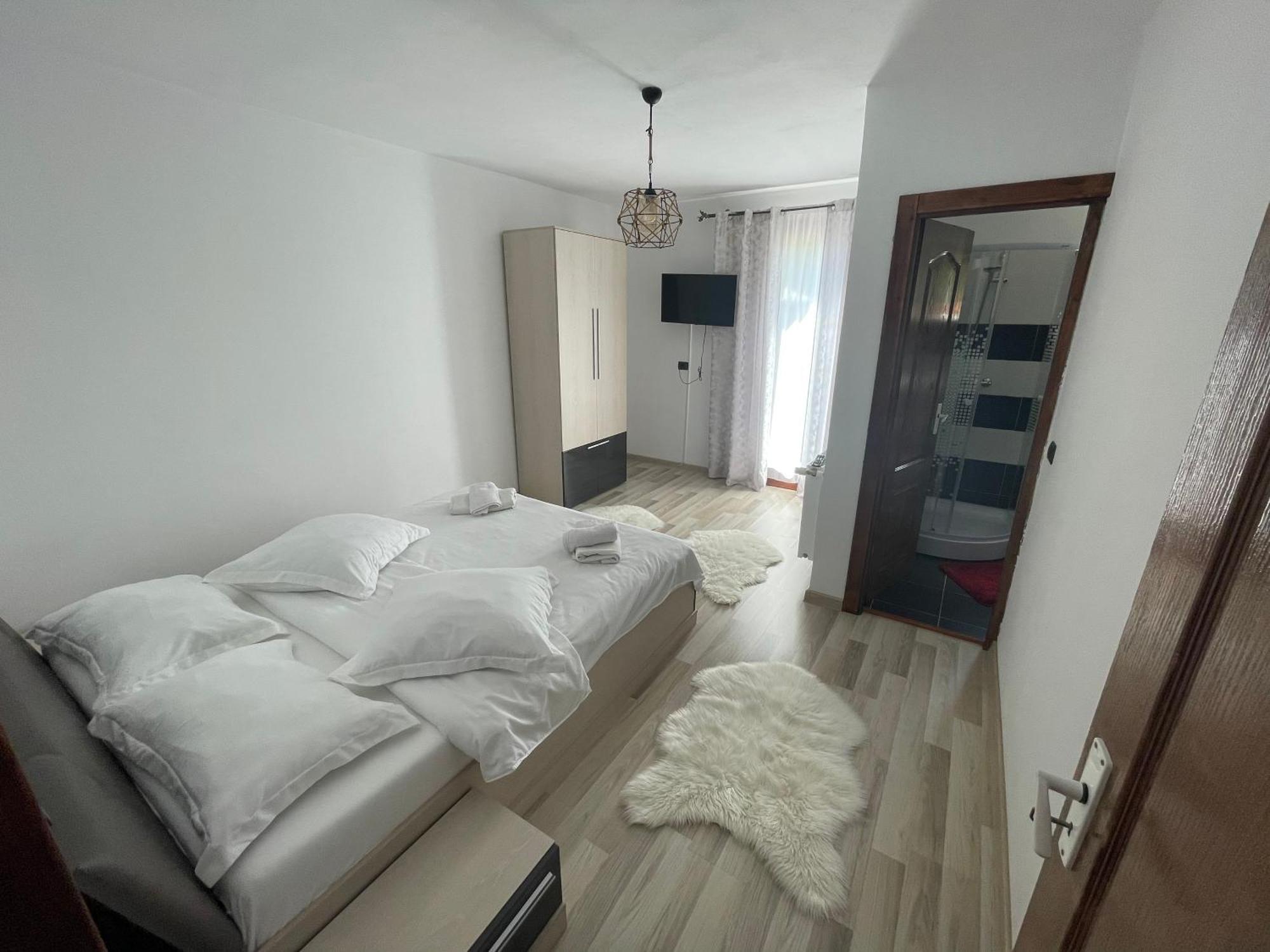 Casa Viorica Hotel Statjunea Borsa Ngoại thất bức ảnh